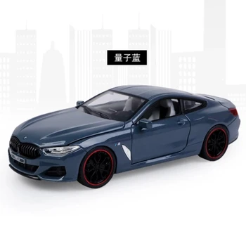 1: 24 Simülasyon M8 alaşım araba modeli çocuk ses ışık dönüş oyuncak araba çocuk doğum günü yeni yıl şükran hediye mavi