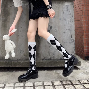 Kadın Jk Beyaz Buzağı Çorap Kore Harajuku Tüp Çorap diz üstü çorap Lolita Uzun Çorap Elmas Ekose Çorap Kız Çorap