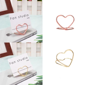 10 Adet Metal kart tutucu Masa Çift Katmanlı Kalp Şekli Placecard Tutucu Standı Düğün Ziyafet Çift Kalp Yüzük Mesaj Tutucu