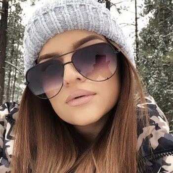 2019 Yeni Lüks Bayanlar Pilot Güneş Gözlüğü Kadın Erkek Gözlüğü Metal Büyük Boy güneş gözlüğü Kadın Moda Shades Gözlük UV400