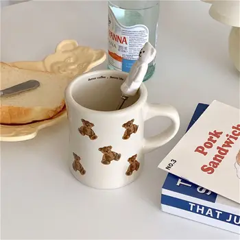 2022 Bahar Yeni Sevimli Ayı Bej Seramik Kahve Kupa Bardak Mutfak Süt Çay Kahvaltı İçme Bardağı Nordic Dekorasyon Ev Çift Hediye