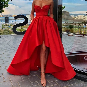 2023 Kısa Ön Uzun Geri Kırmızı Basit Balo Elbise A-Line Abiye giyim Saten Kadınlar Örgün Parti Kolsuz Uzun Elbiseler De Soirée