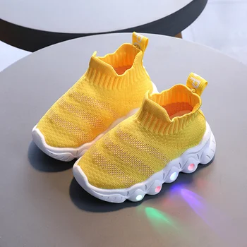 Boyutu 21-30 Çocuk LED Sneakers Light Up taban Bebek Led Işıklı Ayakkabı Kızlar için / Parlayan Işıklı Ayakkabı Çocuklar için Erkek