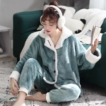 Kış Mercan Kadife Pijama Seti Kadınlar İçin Kalın Sıcak 2 ADET Uzun Kollu Pijama Setleri Turn-Aşağı Yaka Kadın Gecelik Pijama Takım Elbise