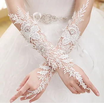 Moda Zarif Gelin düğün elbisesi Eldiven Lüks Elmas Kesme Dantel beyaz eldivenler Parmaksız Eldiven Düğün Aksesuarları