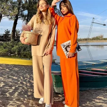 POLO Boyun kadın Kazak Seti Sonbahar ve Kış Gevşek Zarif Moda Rahat Örme İki parçalı Set Örme Üst + Pantolon Kazak