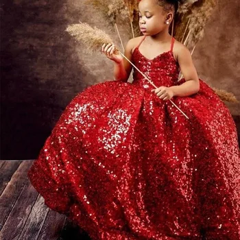 Sevimli Sparkly Kırmızı Payetli Çiçek Kız Elbise Halter Boyun Kat Uzunluk İlk Communion Pageant Çocuk Abiye