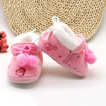 Sonbahar Kış 0-1 Yaşında Bebek Kız Kirpi Topu Yumuşak Taban Sıcak bebek ayakkabısı Şeker Renk Kürklü Çizmeler çocuk Yeni Yıl Hediyeleri