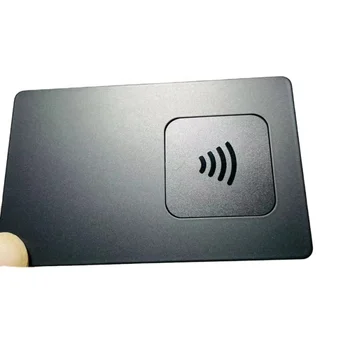 Spot UV baskılı premium metal NFC üyelik kartı iş NFC metal kart