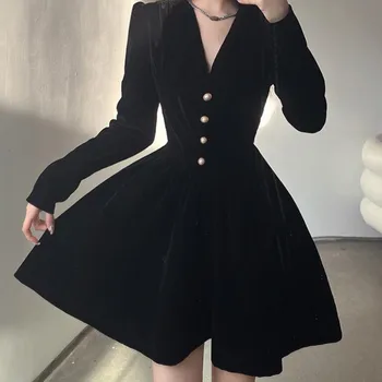 V yaka elbise kadın inci düğme siyah elbise yüksek bel kadife elbise parti