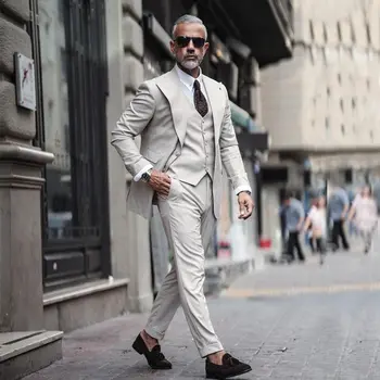 Yakışıklı erkek Takım Elbise Doruğa Yaka Blazers Düğün Erkek Smokin Slim Fit İş Elbisesi 3 Parça Set Ceket Yelek ve Pantolon
