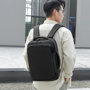Yüksek Kaliteli Su Geçirmez Dizüstü Bilgisayar Sırt Çantası Erkekler için Lüks Tasarımcı Sırt Çantası Erkek Büyük Kapasiteli erkek Seyahat USB Sırt Çantaları